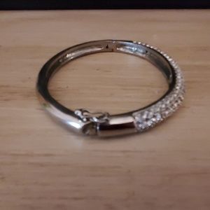 Lia Sophia Jewelry - Lia Sophia crystal bracelet Lia Sophia Jewelry - Lia Sophia crystal bracelet